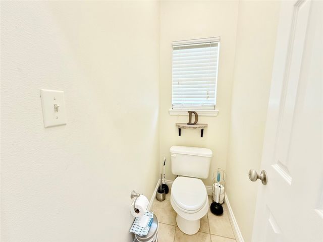 23 Angelfish Avenue, Russellville, AR 72802