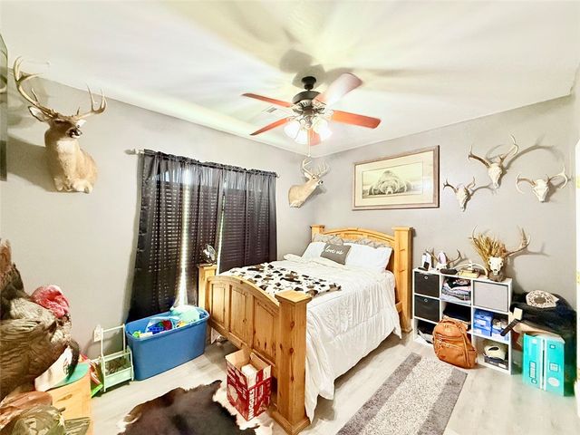 23 Angelfish Avenue, Russellville, AR 72802