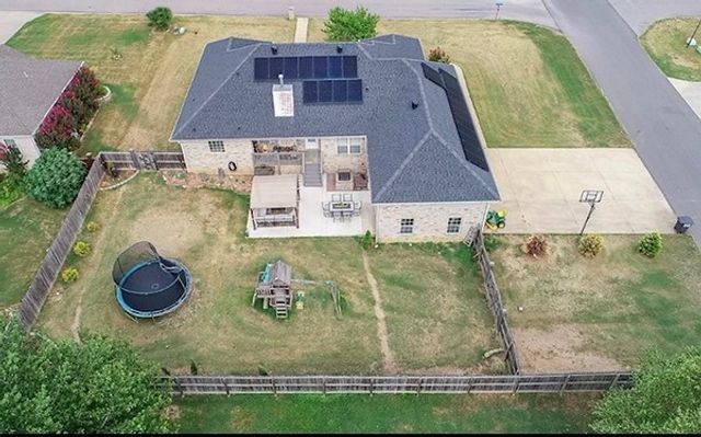 23 Angelfish Avenue, Russellville, AR 72802