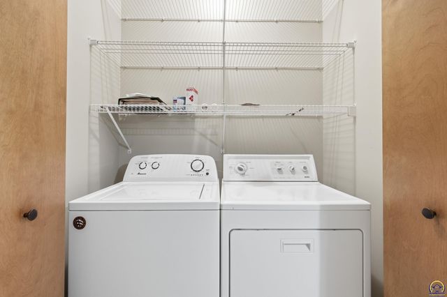 2828 Kelly Cir, Manhattan, KS 66502