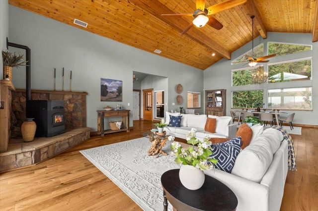 430 Pine Tree Cir, Pilot Hill, CA 95664