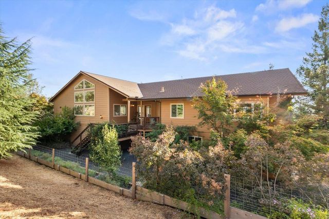 430 Pine Tree Cir, Pilot Hill, CA 95664