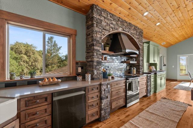 430 Pine Tree Cir, Pilot Hill, CA 95664