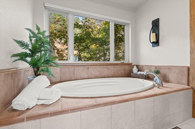 430 Pine Tree Cir, Pilot Hill, CA 95664