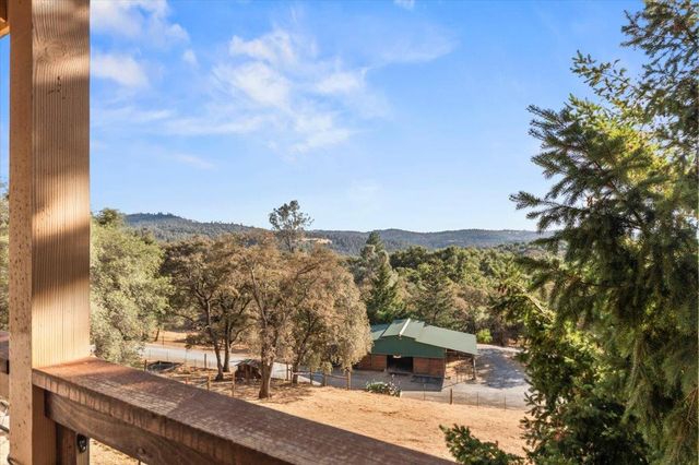 430 Pine Tree Cir, Pilot Hill, CA 95664