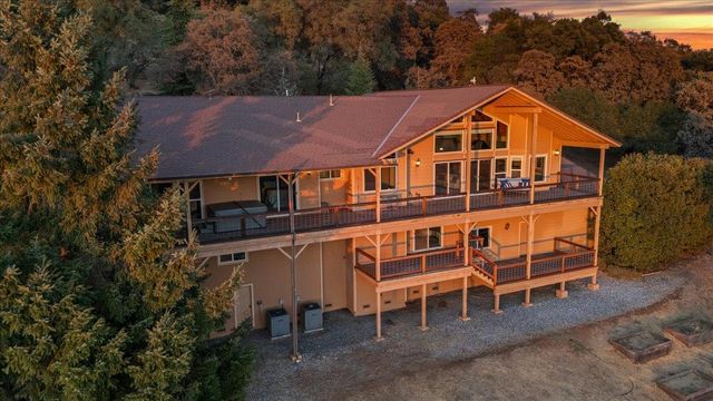 430 Pine Tree Cir, Pilot Hill, CA 95664