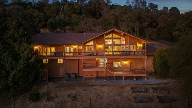 430 Pine Tree Cir, Pilot Hill, CA 95664
