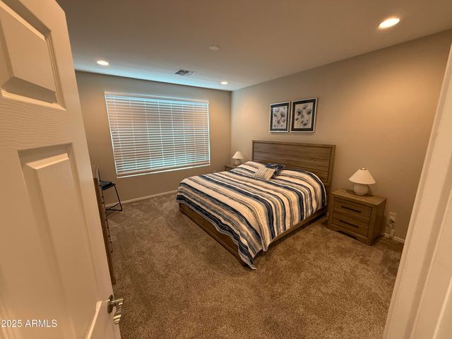 6395 W OAKMONT Court, Florence, AZ 85132