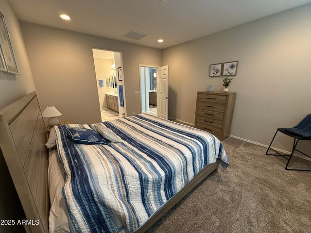 6395 W OAKMONT Court, Florence, AZ 85132