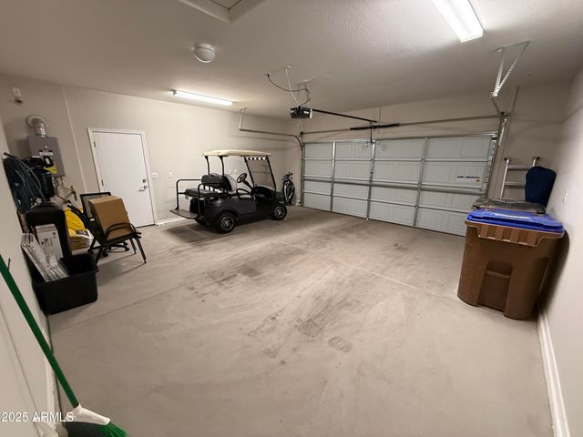 6395 W OAKMONT Court, Florence, AZ 85132