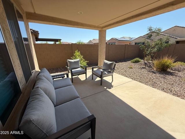 6395 W OAKMONT Court, Florence, AZ 85132