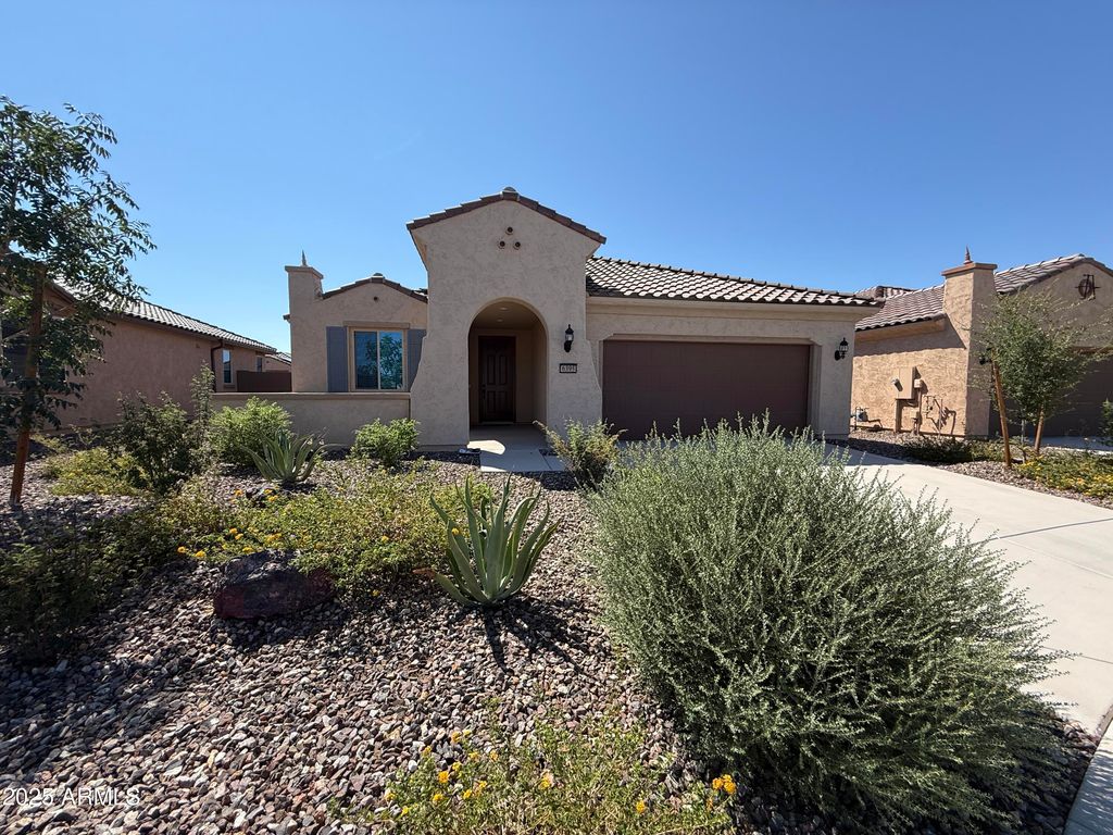 6395 W OAKMONT Court, Florence, AZ 85132