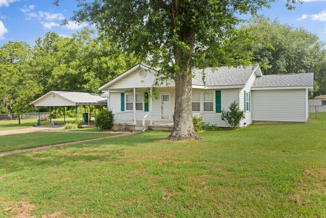 117 Moore Drive, Palestine, TX 75801
