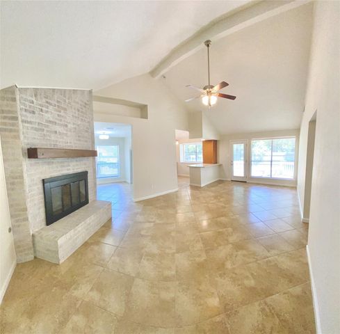 15 Tremont Woods Court, The Woodlands, TX 77381