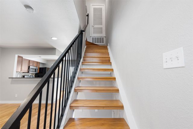 3601 Menchaca RD 117, Austin, TX 78704