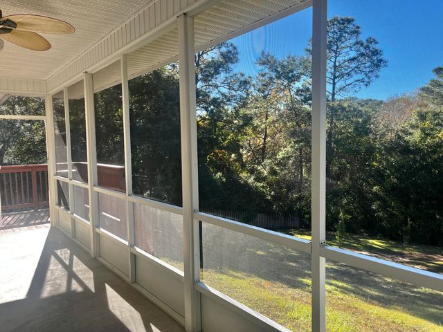 449 Ruckel Drive, Niceville, FL 32578