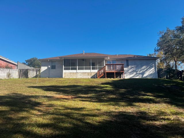 449 Ruckel Drive, Niceville, FL 32578