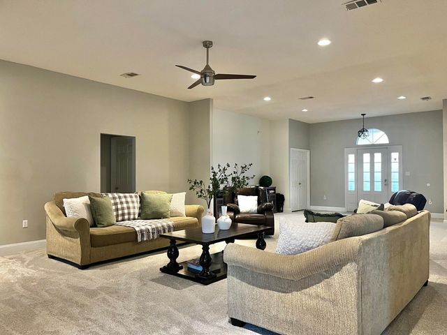 449 Ruckel Drive, Niceville, FL 32578