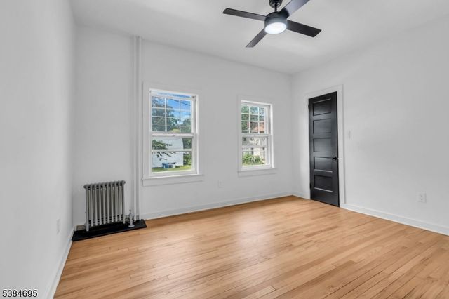 302 Bellevue Ave, Trenton City, NJ 08618