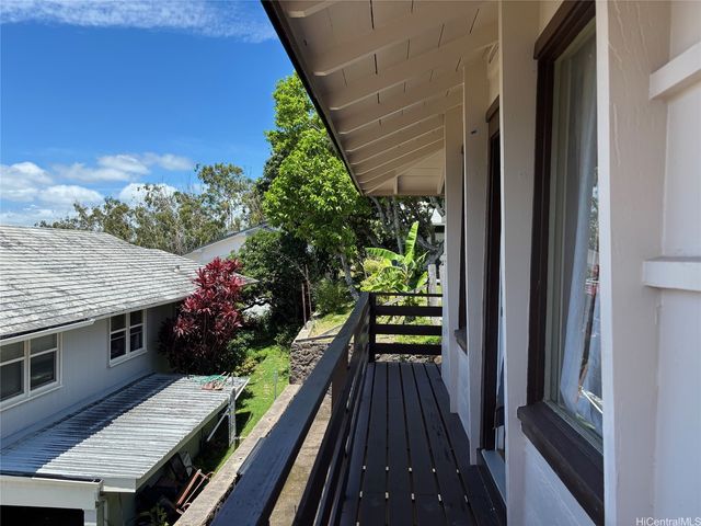 1356 Mamalu Street, Honolulu, HI 96817