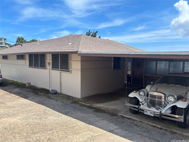 1356 Mamalu Street, Honolulu, HI 96817