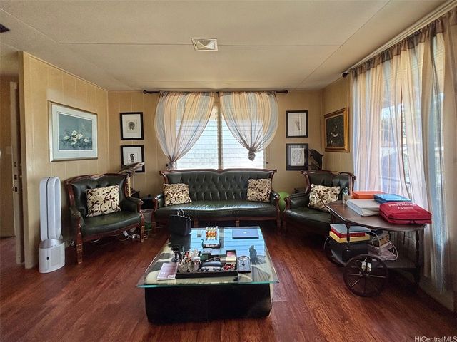 1356 Mamalu Street, Honolulu, HI 96817