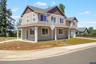 714 NW Charles (-716 NW George Ct) Ln, Sublimity, OR 97385