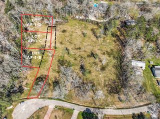 6963 Chandler Bluff Rd, Denham Springs, LA 70706