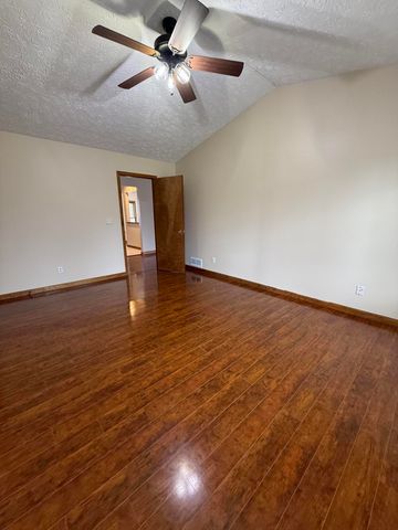 120 Ivy Drive, Jamestown, KY 42629