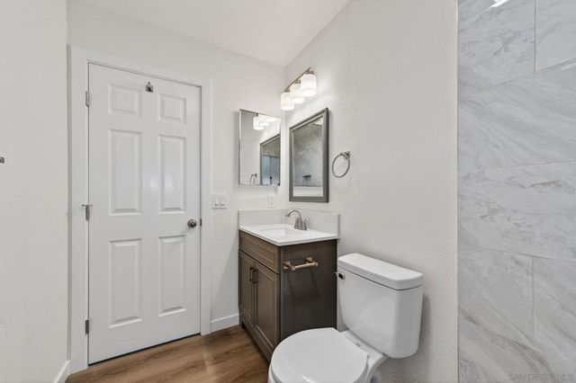 631 633 Hillside Terrace, Vista, CA 92084