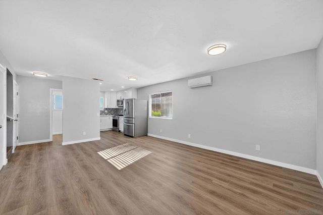 631 633 Hillside Terrace, Vista, CA 92084