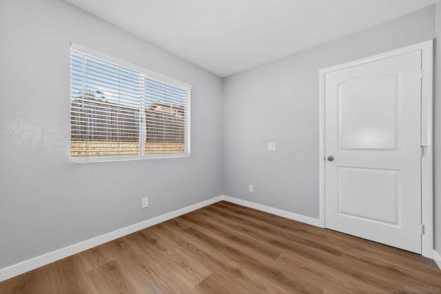 631 633 Hillside Terrace, Vista, CA 92084