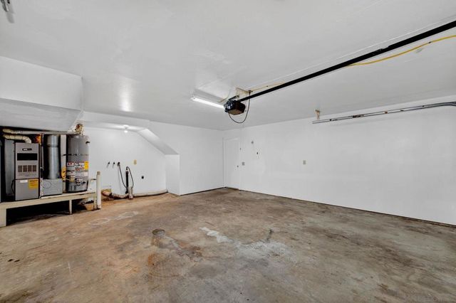 631 633 Hillside Terrace, Vista, CA 92084