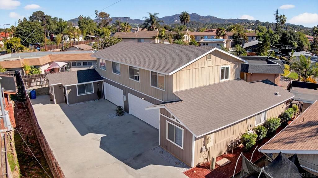 631 633 Hillside Terrace, Vista, CA 92084