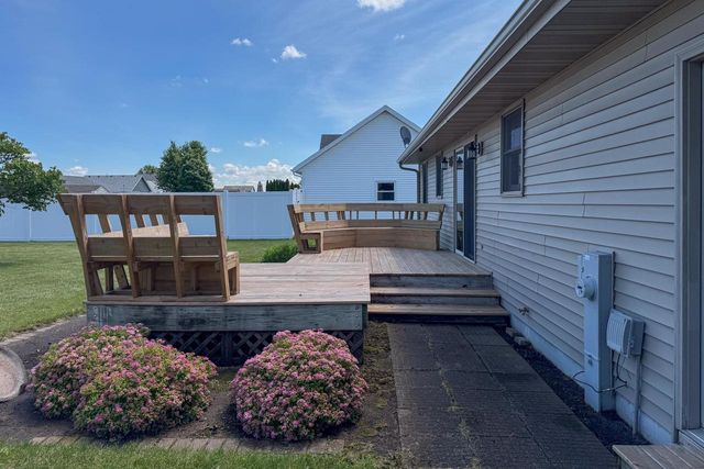 2724 Kelso Drive, Janesville, WI 53546