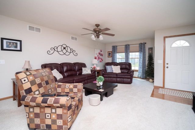 2724 Kelso Drive, Janesville, WI 53546