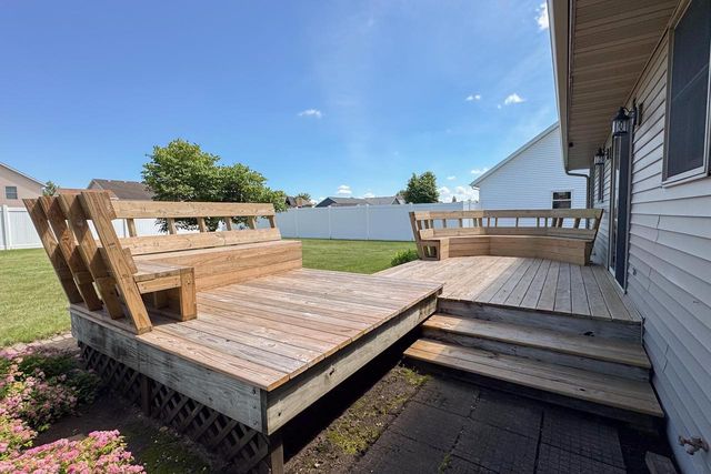 2724 Kelso Drive, Janesville, WI 53546
