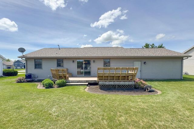 2724 Kelso Drive, Janesville, WI 53546