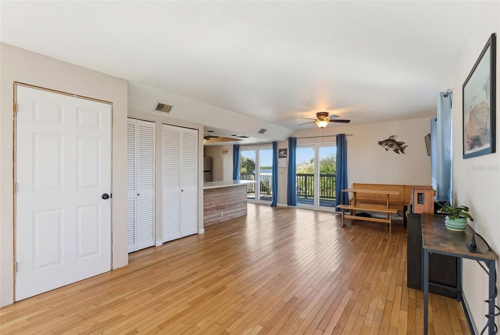 Image 12 of property listing at Address unavailable.