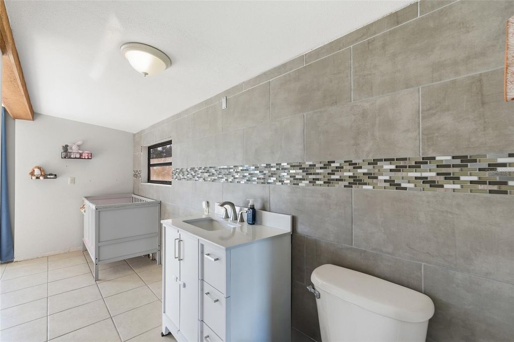 Image 34 of property listing at Address unavailable.