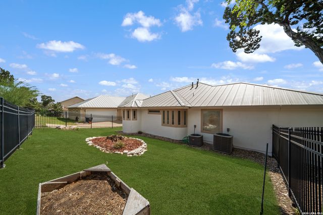 505 Persimmon, New Braunfels, TX 78130