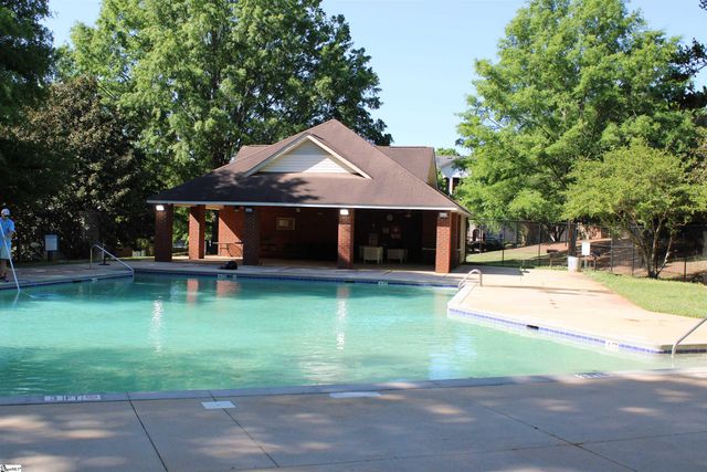 151 Wexford Drive Unit 302, Anderson, SC 29621