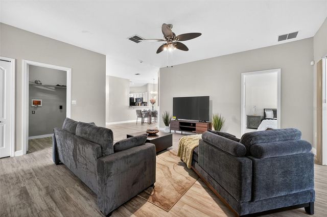 5037 SHALE RIDGE TRAIL, Orlando, FL 32818