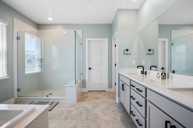 2849 Tacoma Dr, Lathrop, CA 95330