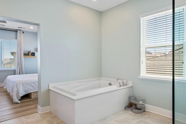 2849 Tacoma Dr, Lathrop, CA 95330