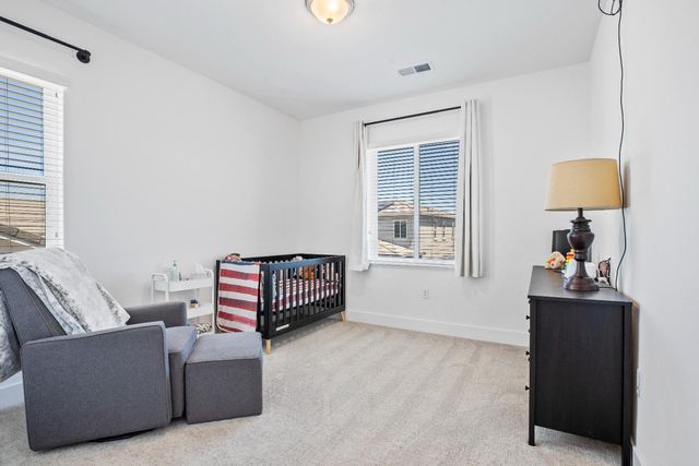 2849 Tacoma Dr, Lathrop, CA 95330