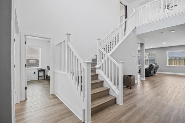 2849 Tacoma Dr, Lathrop, CA 95330