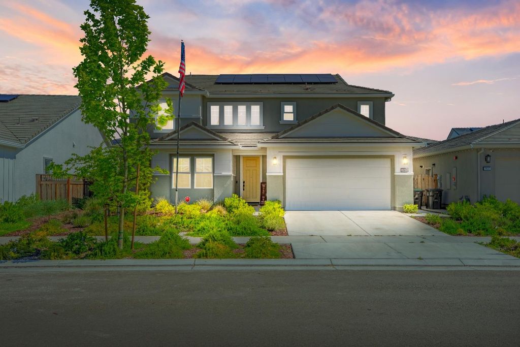 2849 Tacoma Dr, Lathrop, CA 95330