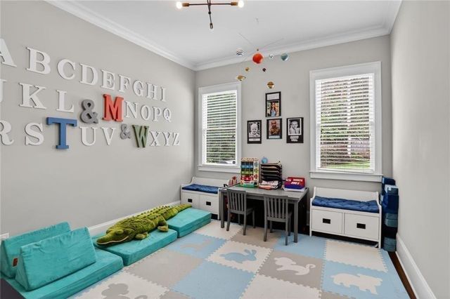 2758 Green Meadows Lane NE, Brookhaven, GA 30319