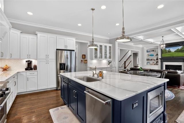 2758 Green Meadows Lane NE, Brookhaven, GA 30319